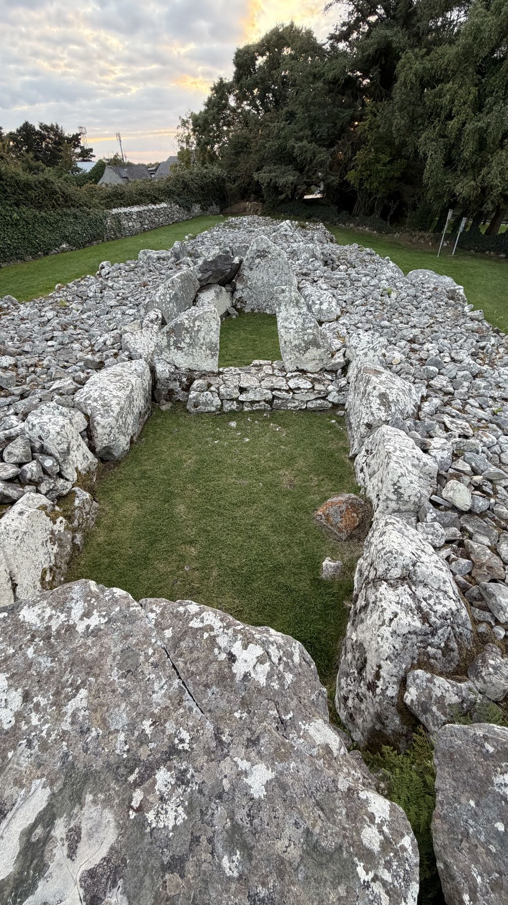 La cámara funeraria de la Tumba de Creevykeel